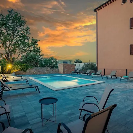 Cesare 2 With Shared Pool Лижнян